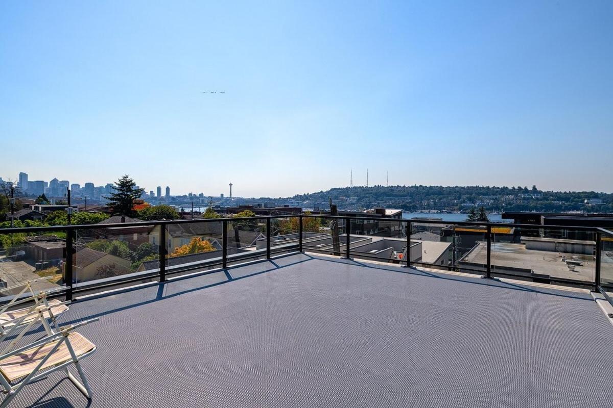 Seattle Urban Village - Vashon1 - Roof Top View Deck Exterior foto